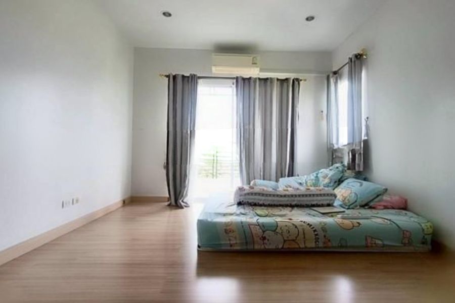 ห้องนอนเก่า ห้องนอนเก่า